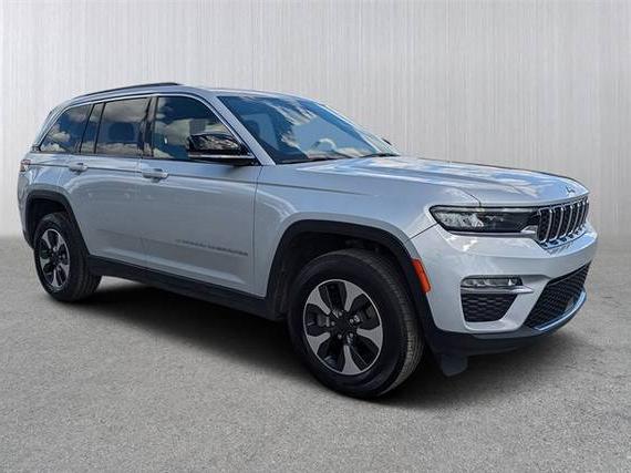 JEEP GRAND CHEROKEE 2024 1C4RJYB64RC117841 image JEEP GRAND CHEROKEE 2024 1C4RJYB64RC117841 image